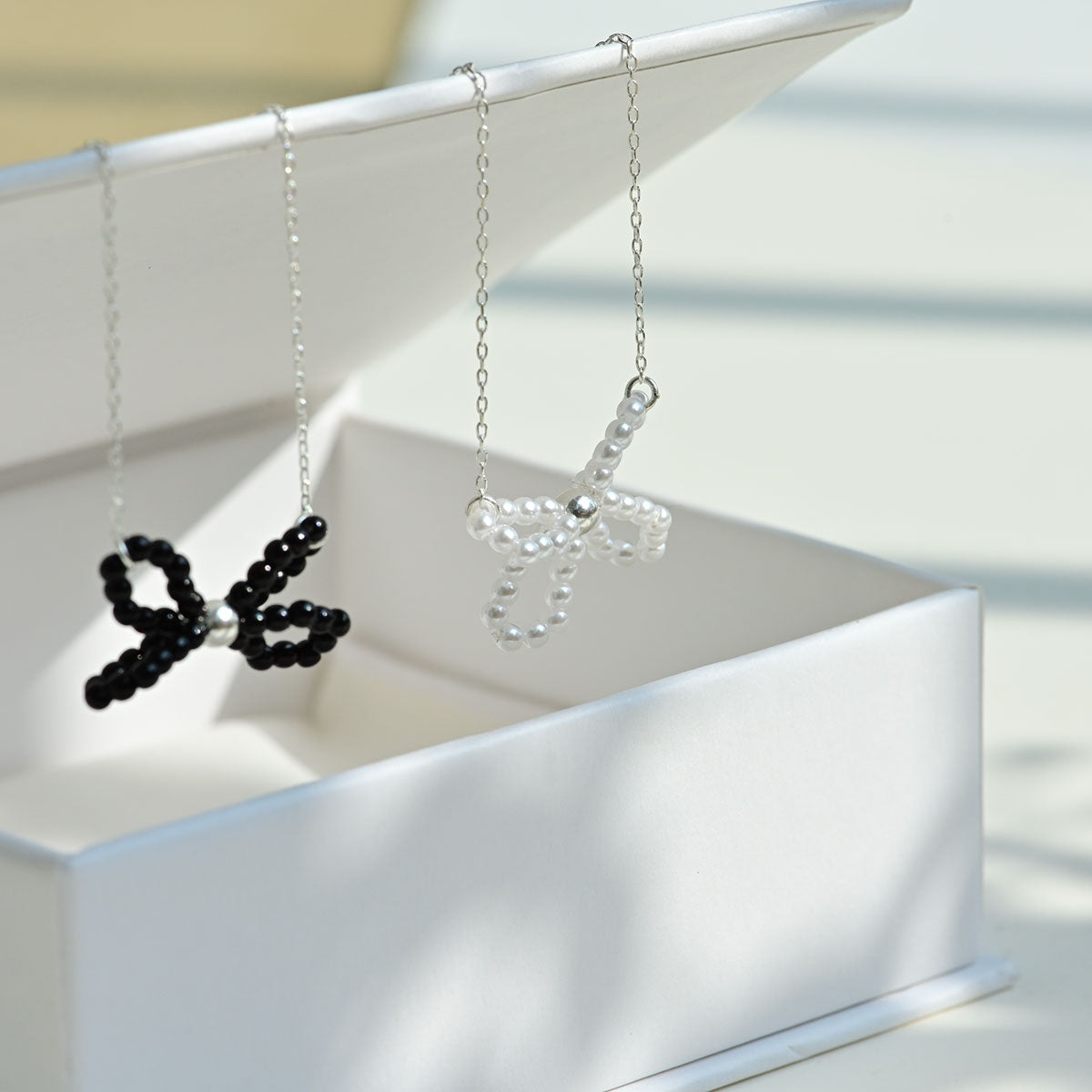 925 Silver Silver Ball Ribbon Necklace_KWAJE591