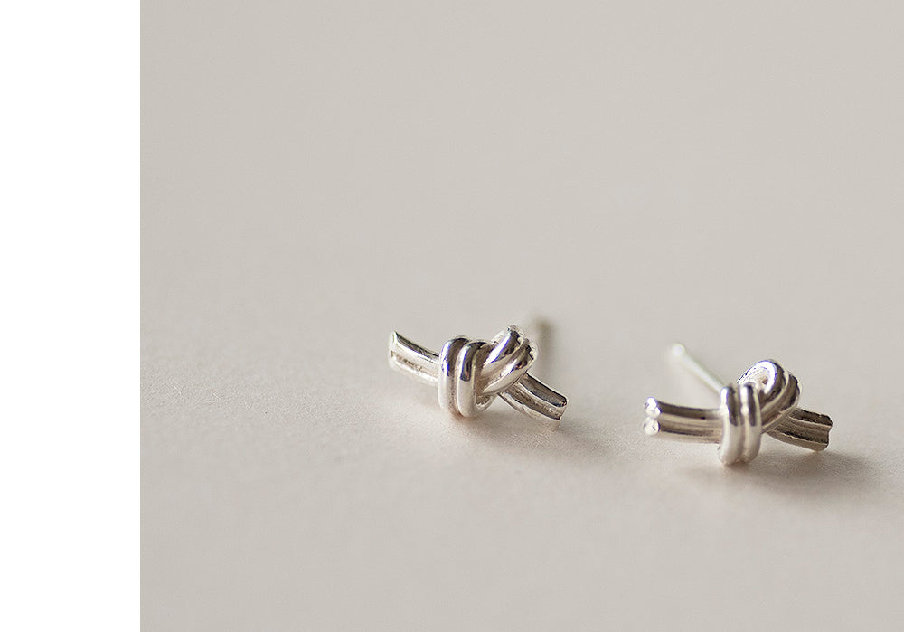 925 silver two-line knot earrings_KWAJE475