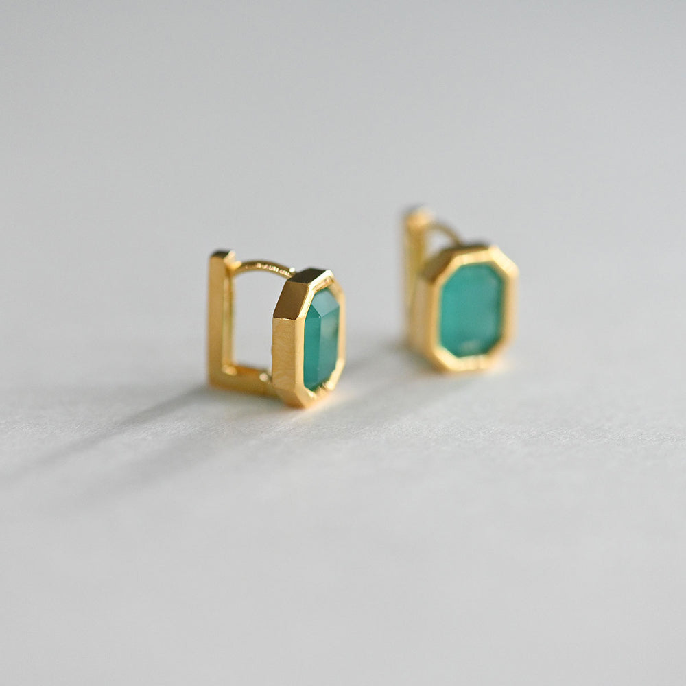 925 Silver Square Bezel Green One Touch Earrings_KWAJE362