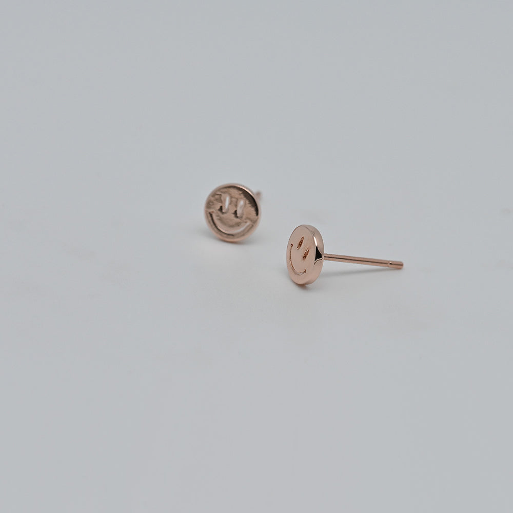 925 silver smile stud earrings_KWAJE483