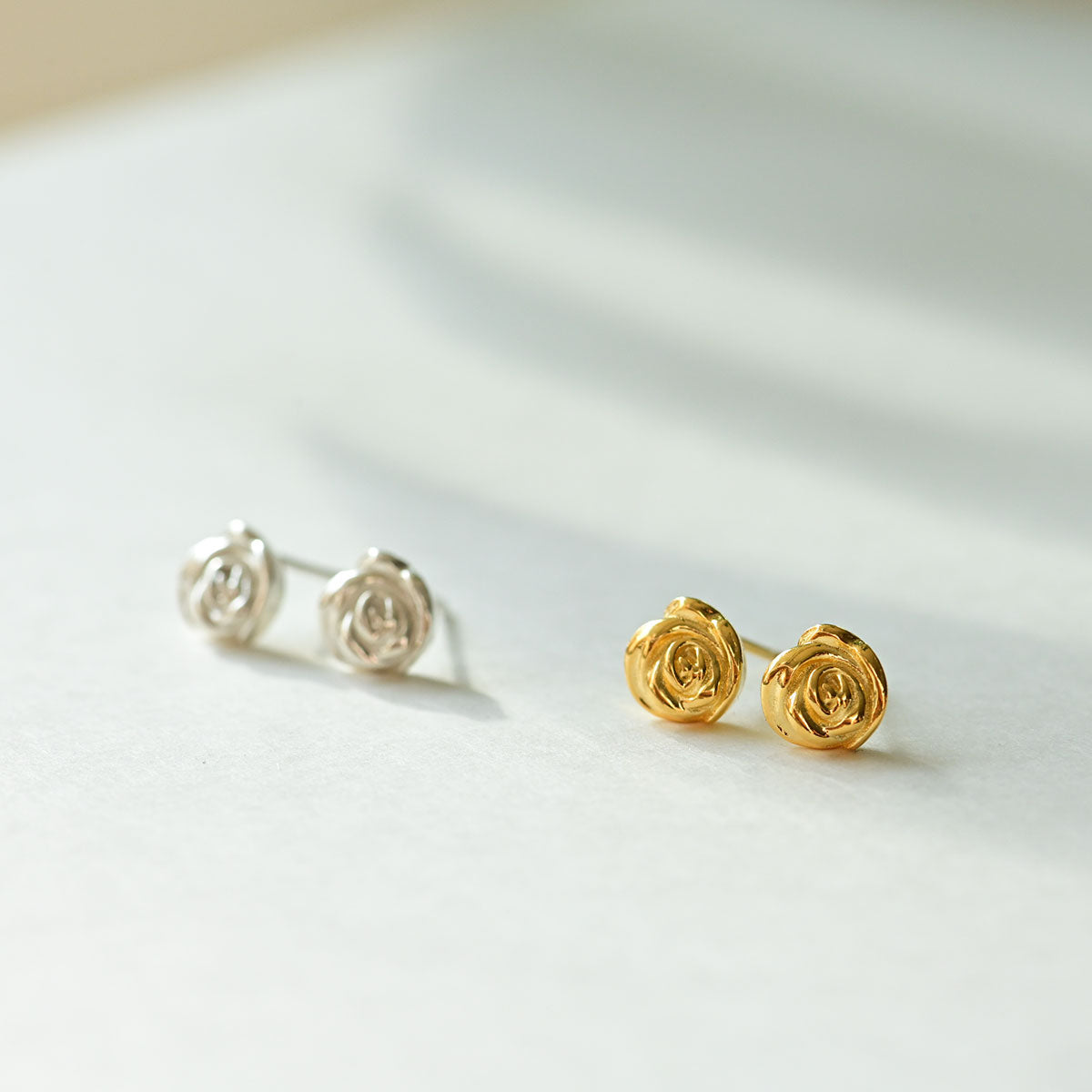 925 silver rose stud earrings_KWAJE356