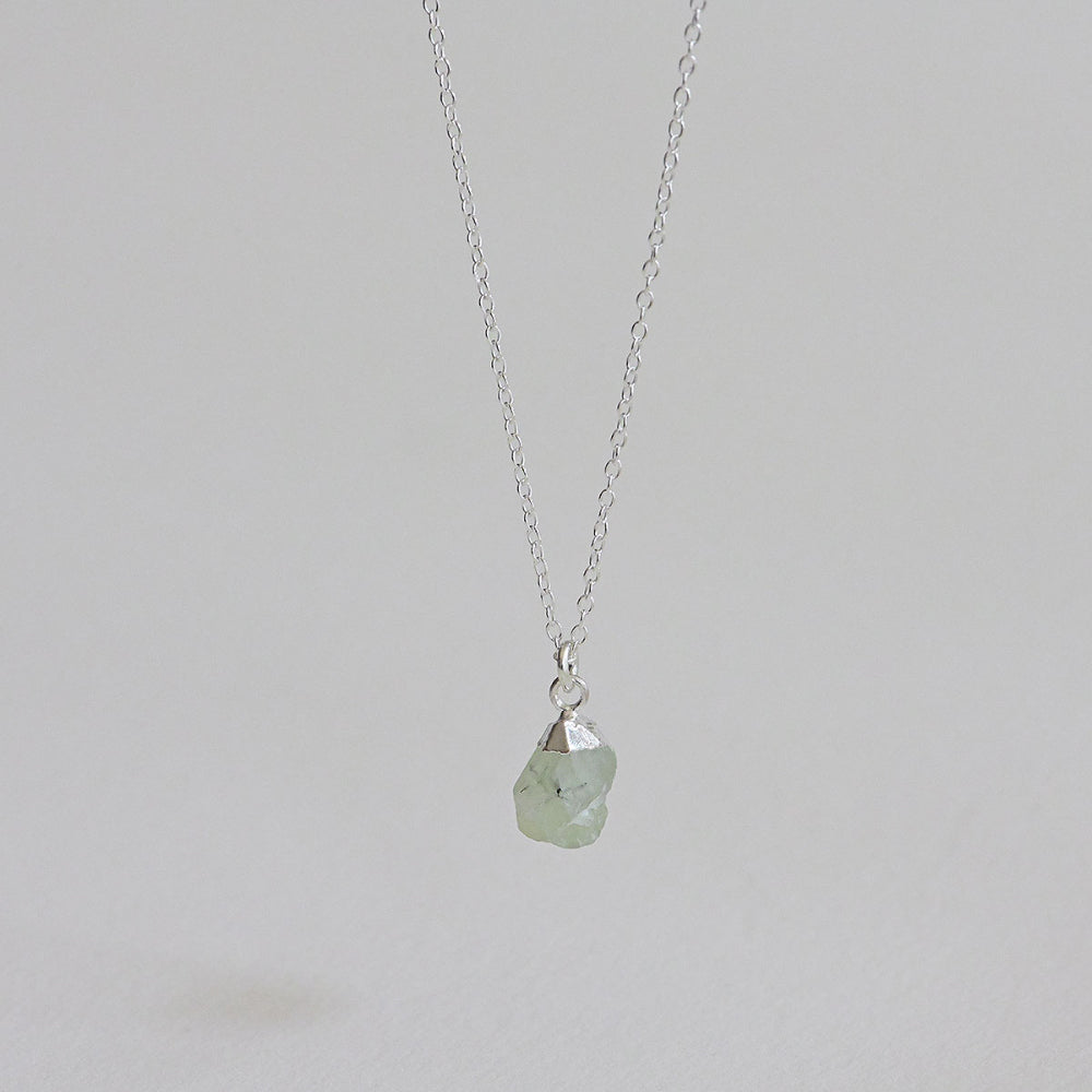 925 Silver Prehnite Rough Gemstone Necklace_KWAJE559