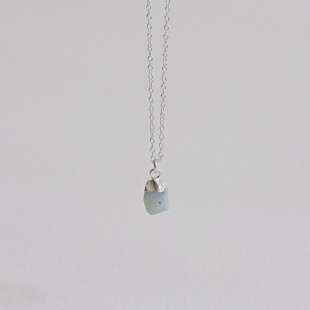 925 Silver Aquamarine Rough Gemstone Necklace_KWAJE191