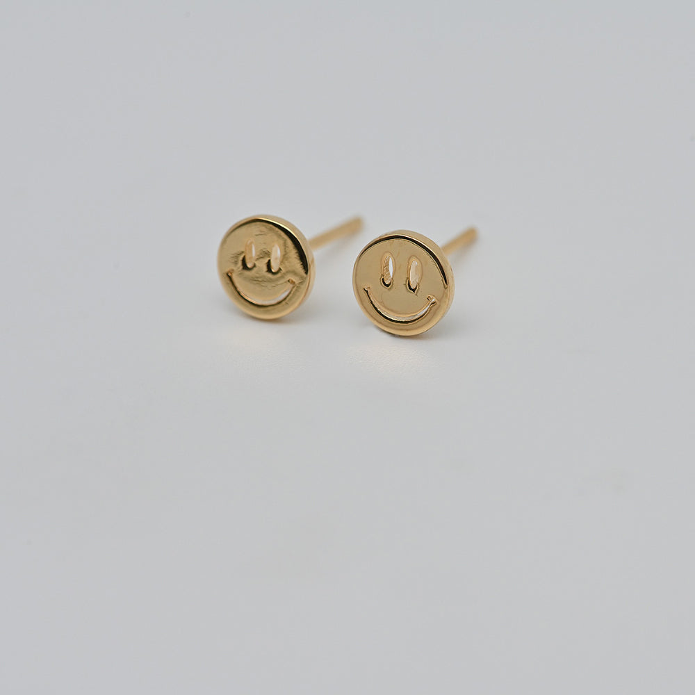 925 silver smile stud earrings_KWAJE483