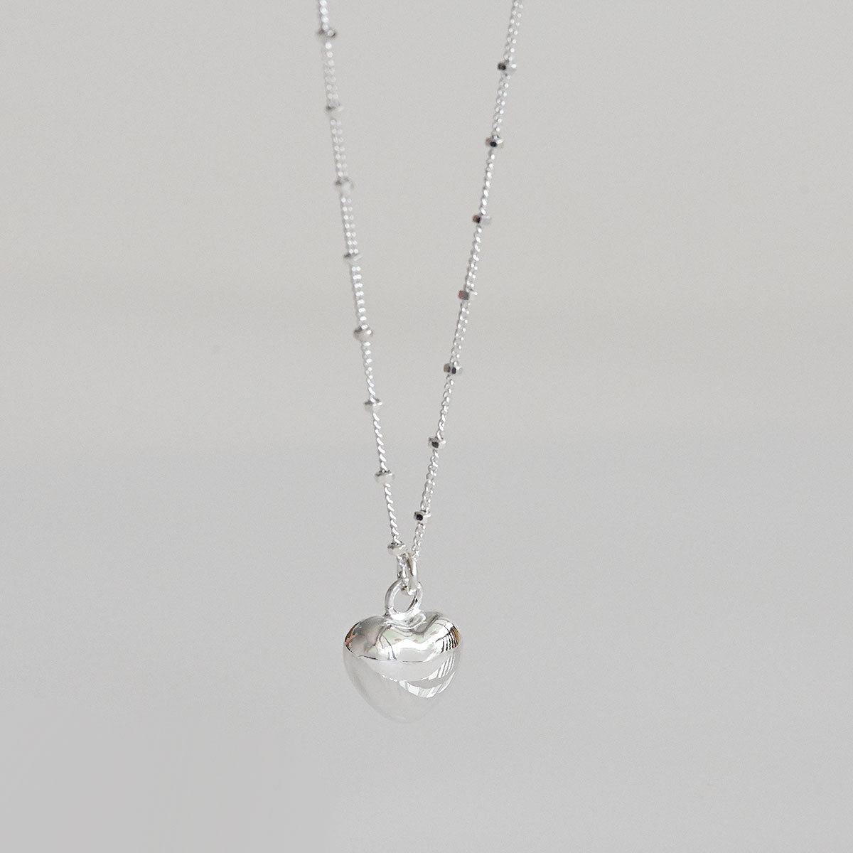 925 silver sparkling square bead chain heart necklace_KWAJE569