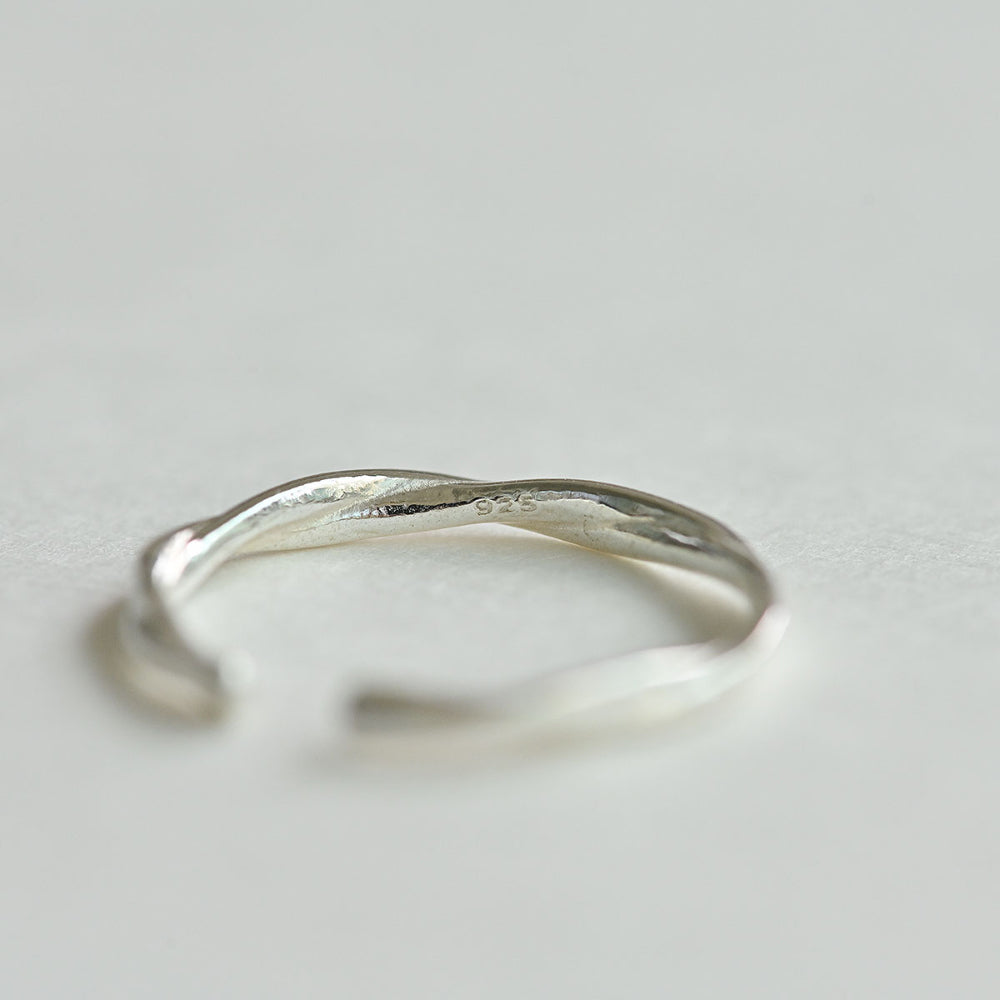 925 silver thin twist open ring (small)_KWAJE065