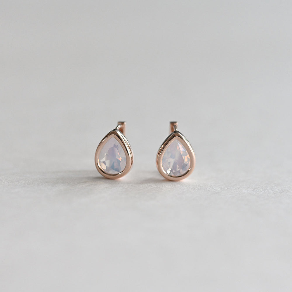 925 Silver Water Drop Bezel White One Touch Earrings_KWAJE383