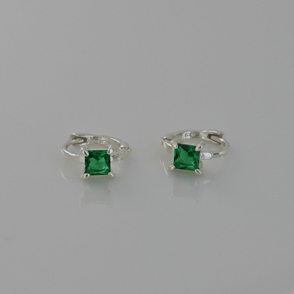 925 Silver Green Square One Touch Earrings_KWAJE238