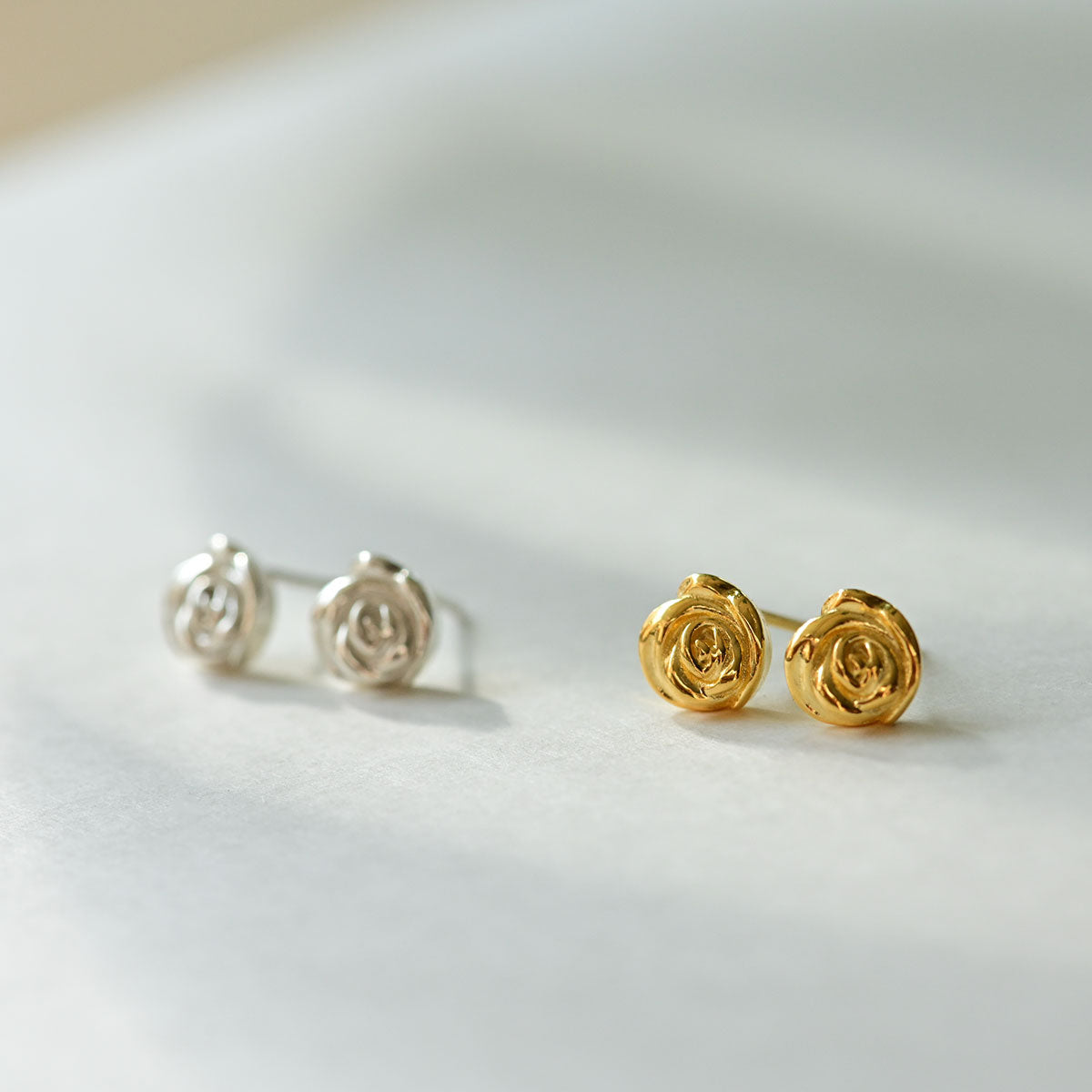 925 silver rose stud earrings_KWAJE356