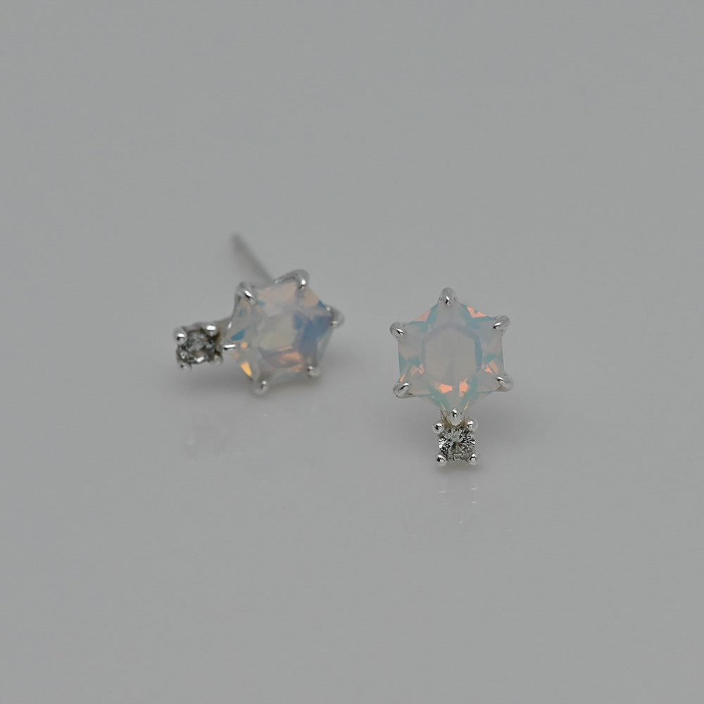 925 Silver Hexagon Cubic-Opal Earrings_KWAJE534