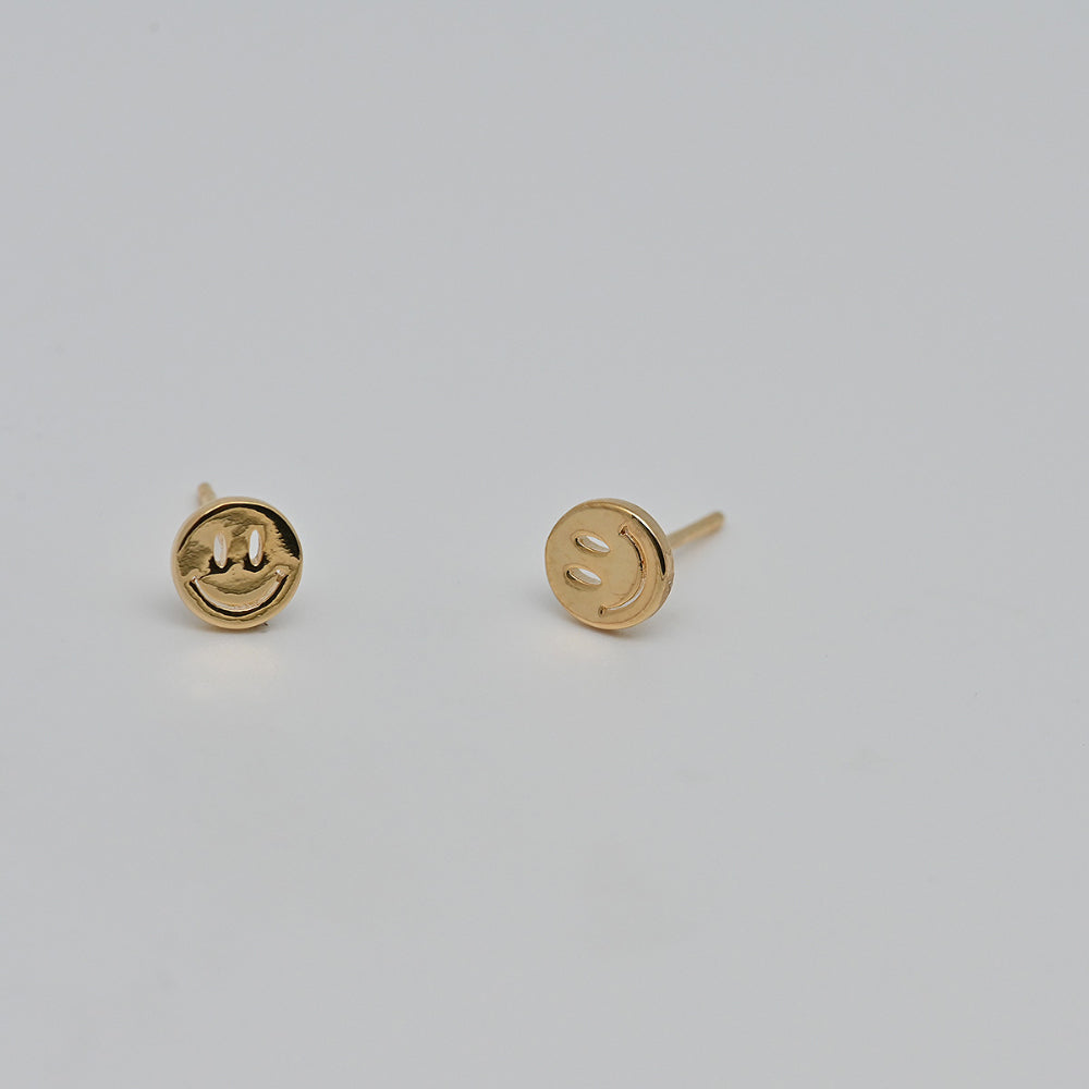 925 silver smile stud earrings_KWAJE483