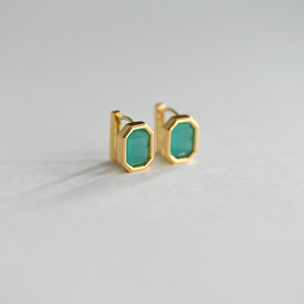 925 Silver Square Bezel Green One Touch Earrings_KWAJE362