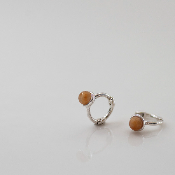 925 silver soccer ball sunstone gemstone mini one touch earrings_KWAJE360