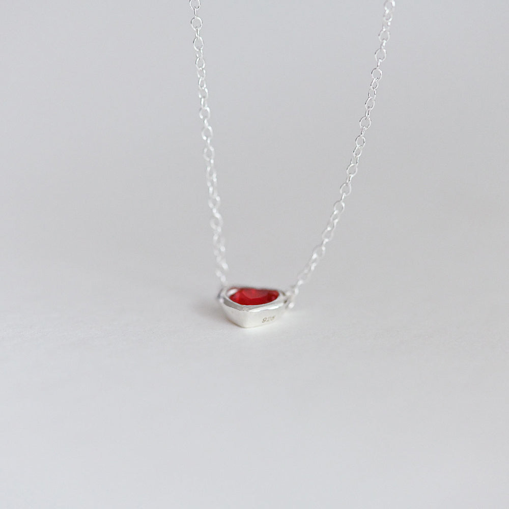 925 Silver Red Heart Necklace_KWAJE579