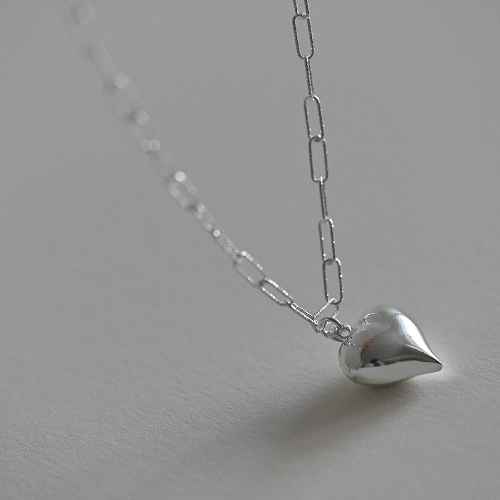 925 Silver Heart 5 Square Cut Chain Necklace_KWAJE425