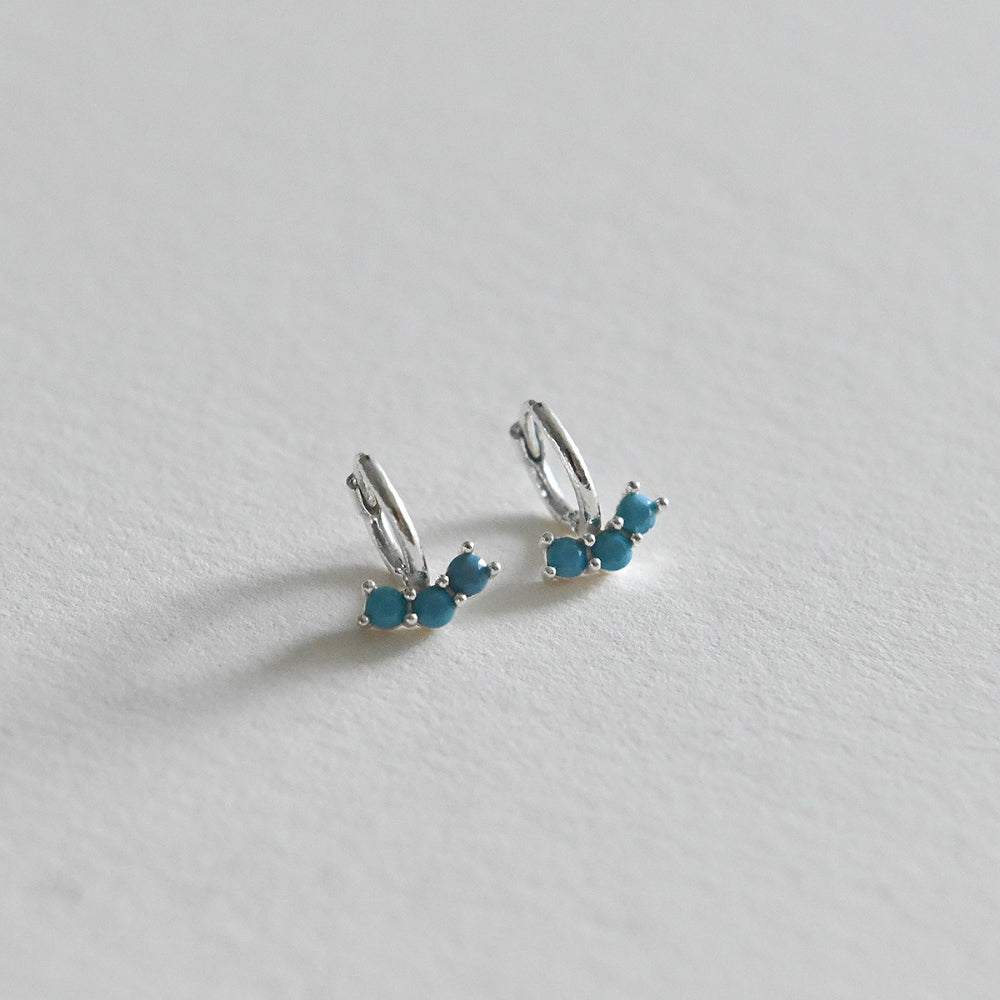 925 Silver Three Turquoise One Touch Earrings_KWAJE371