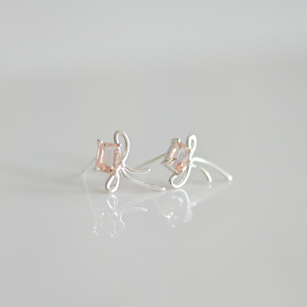 925 Silver Square Ribbon Earrings_KWAJE367