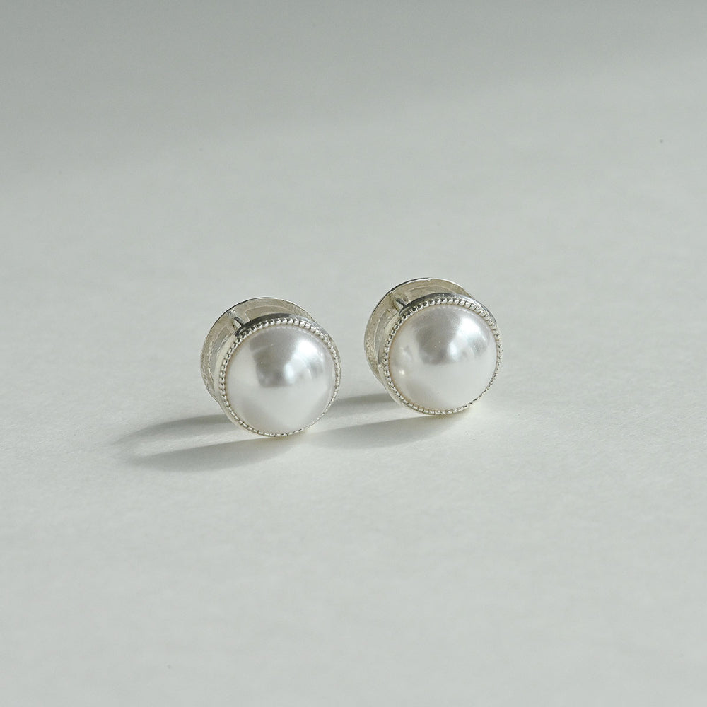 925 silver half-pearl one-touch earrings_KWAJE239