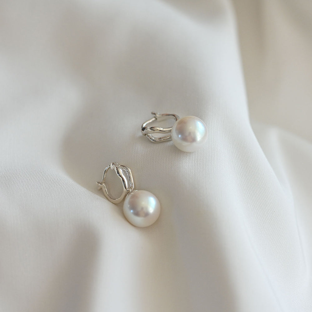 925 silver pearl rattle one touch earrings_KWAJE347