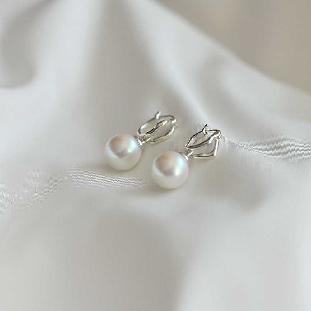 925 silver pearl rattle one touch earrings_KWAJE347