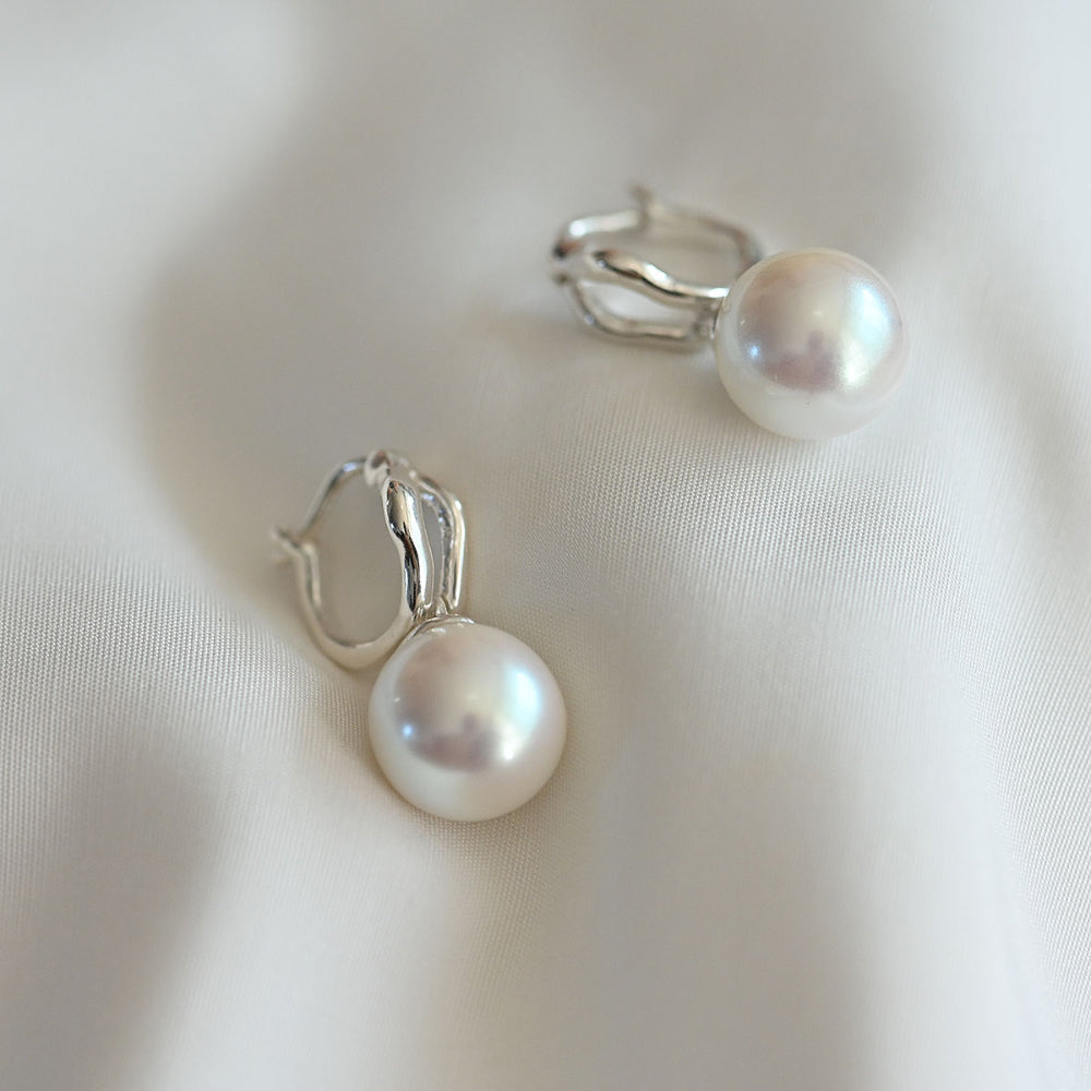 925 silver pearl rattle one touch earrings_KWAJE347