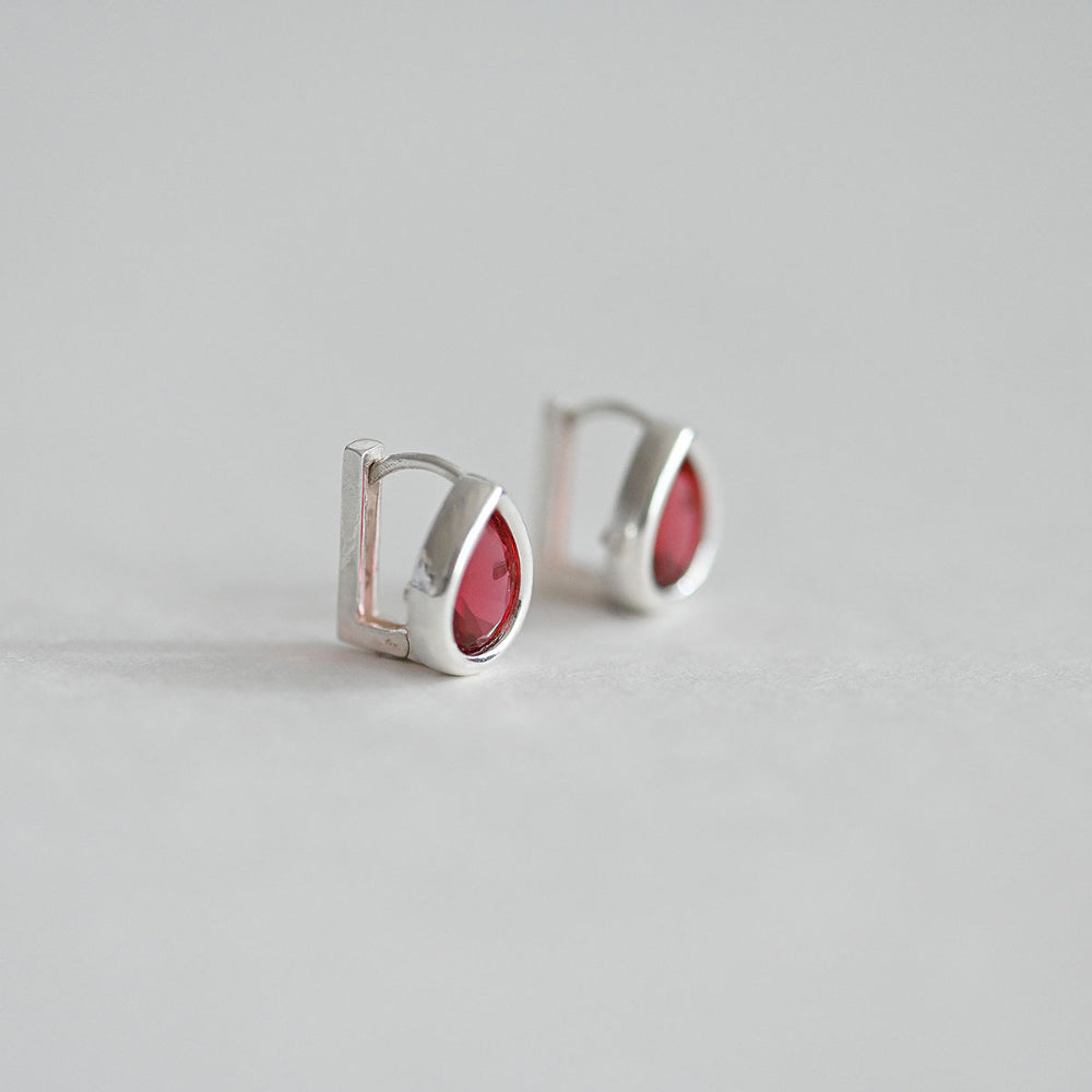 925 Silver Water Drop Bezel Red One Touch Earrings_KWAJE382