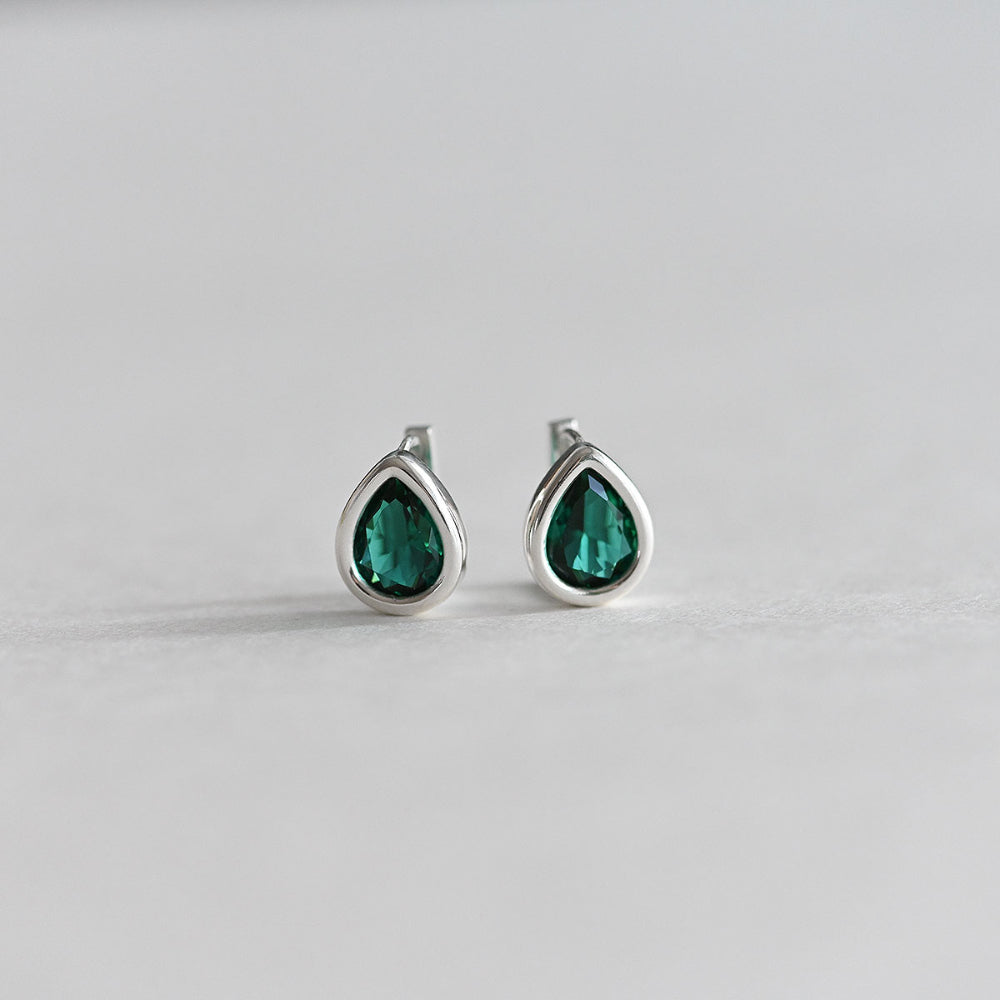 925 Silver Water Drop Bezel Green One Touch Earrings_KWAJE381