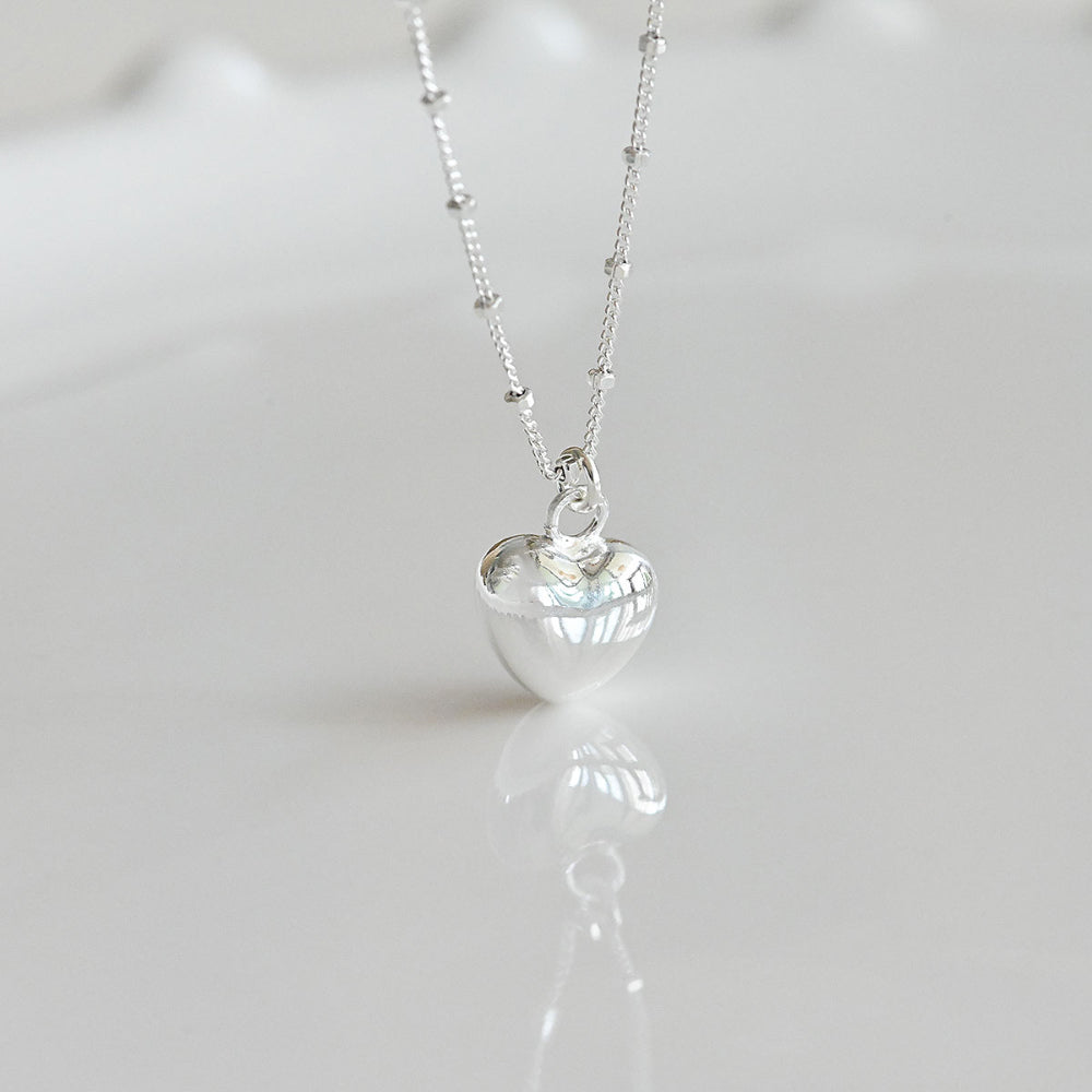 925 silver sparkling square bead chain heart necklace_KWAJE569