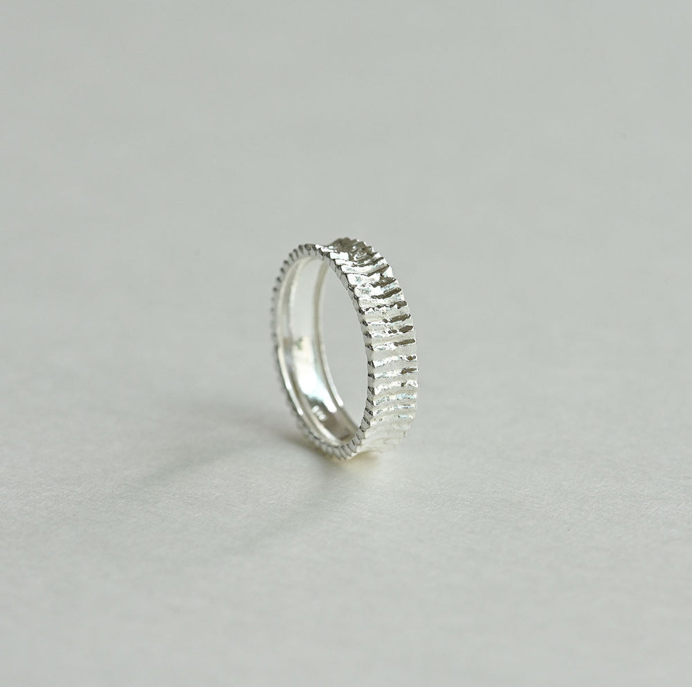 925 silver pleated band ring_KWAJE273