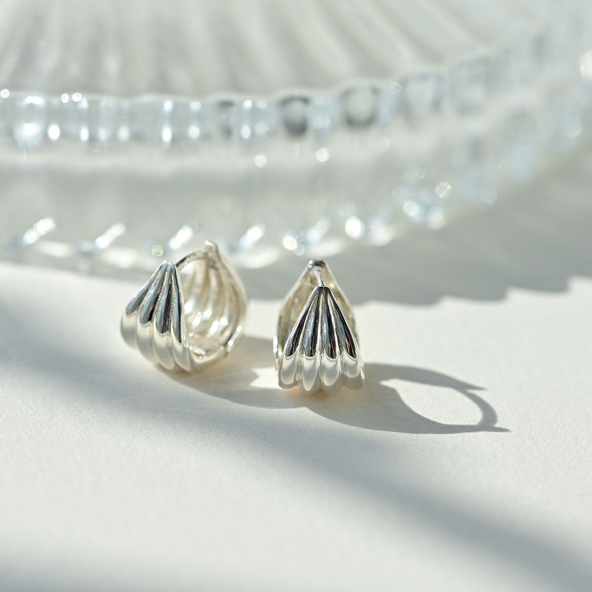 925 Silver Onion One Touch Earrings_KWAJE077