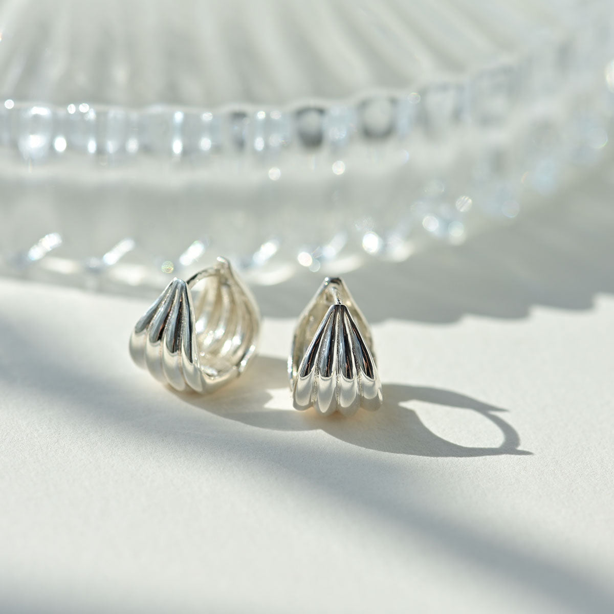 925 Silver Onion One Touch Earrings_KWAJE077