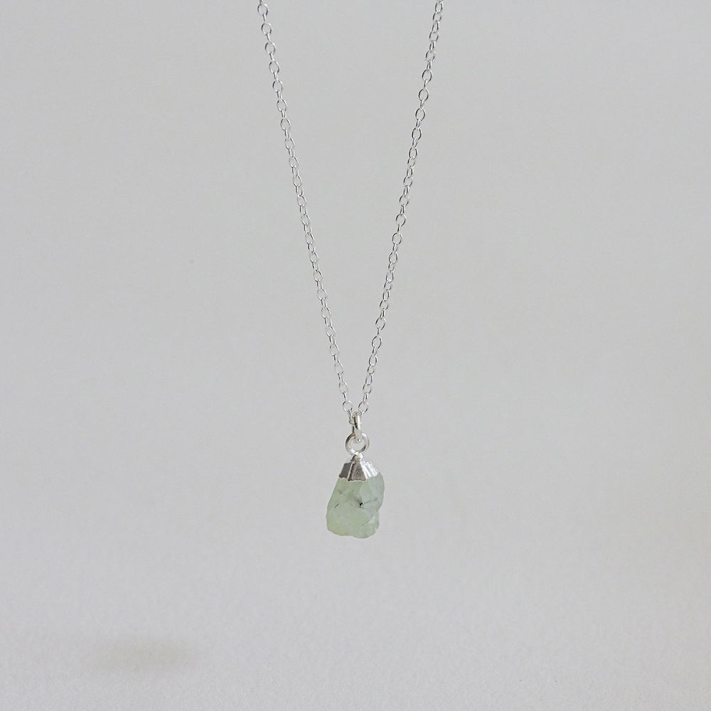 925 Silver Prehnite Rough Gemstone Necklace_KWAJE559