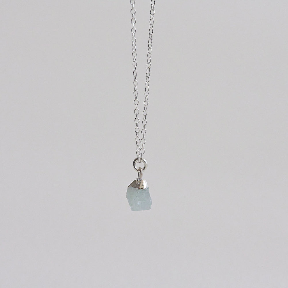 925 Silver Aquamarine Rough Gemstone Necklace_KWAJE191