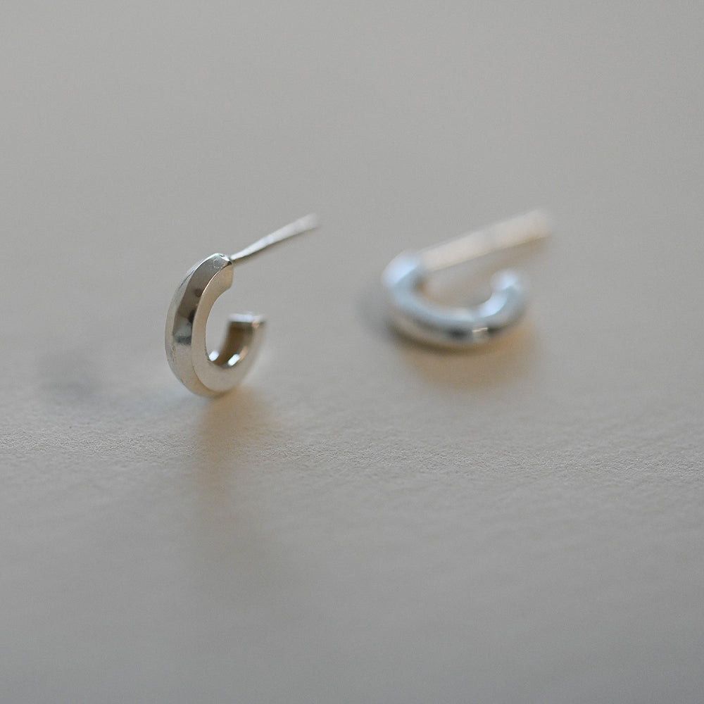 925 silver angle C-type stud earrings_KWAJE487