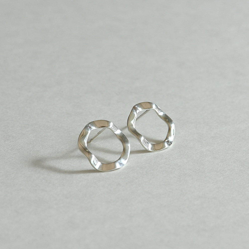 925 silver wave donut stud earrings_KWAJE490