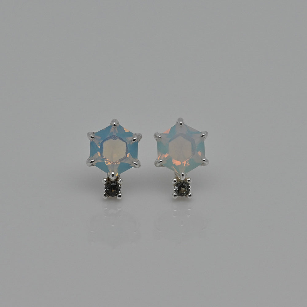 925 Silver Hexagon Cubic-Opal Earrings_KWAJE534