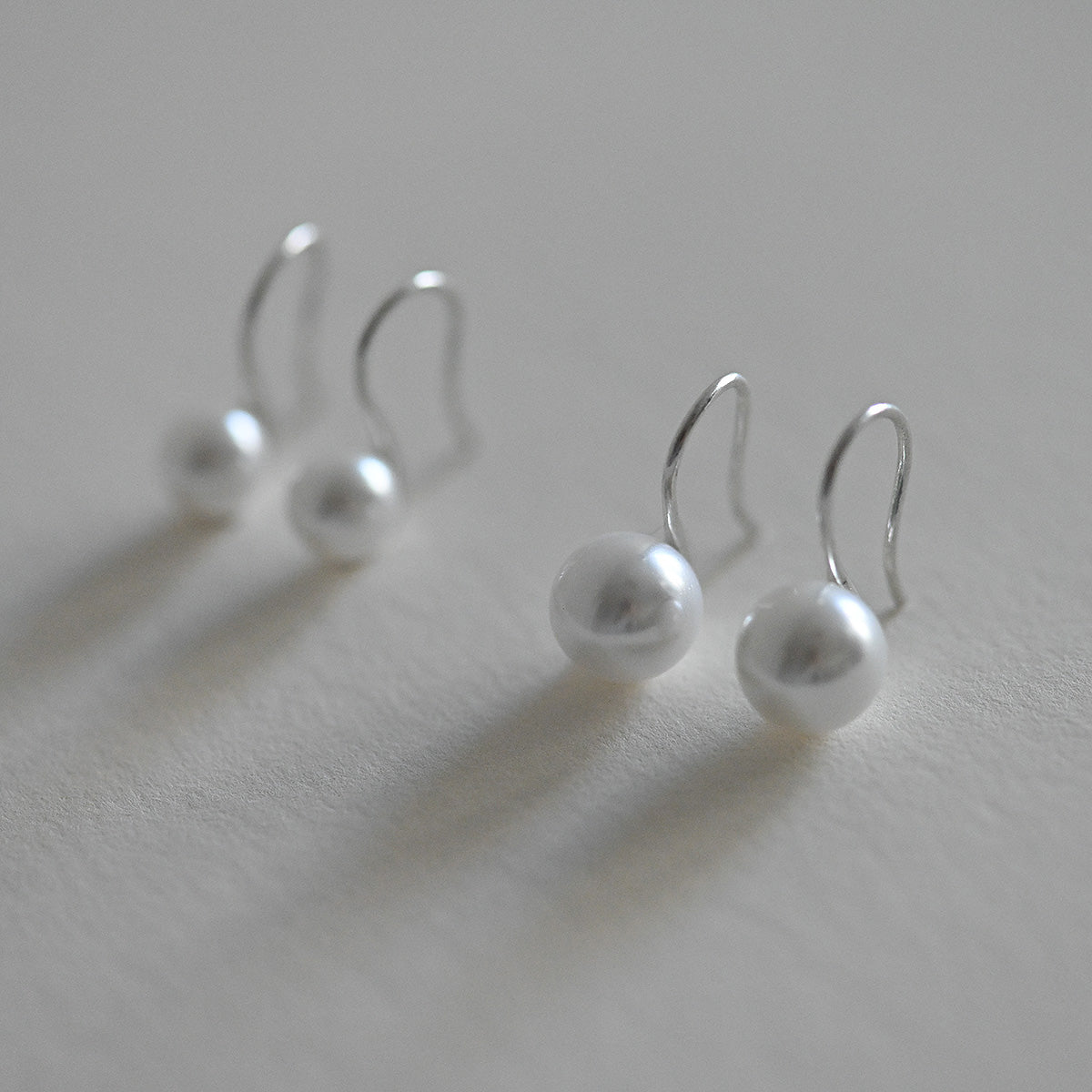 925 silver nuclear pearl hook earrings_KWAJE537