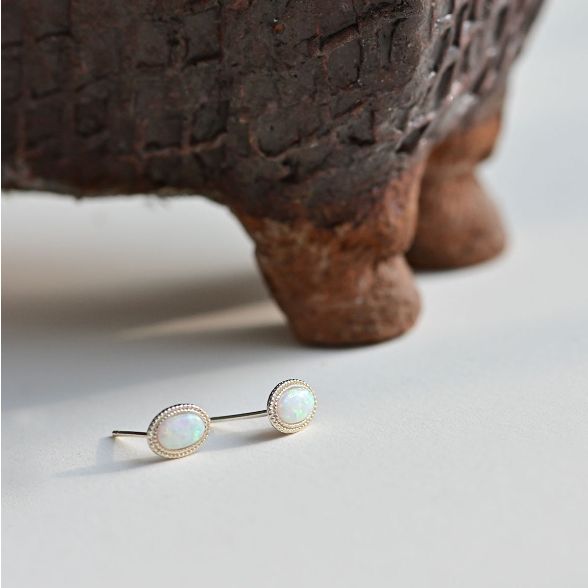 925 silver oval opal loret stud earrings_KWAJE500