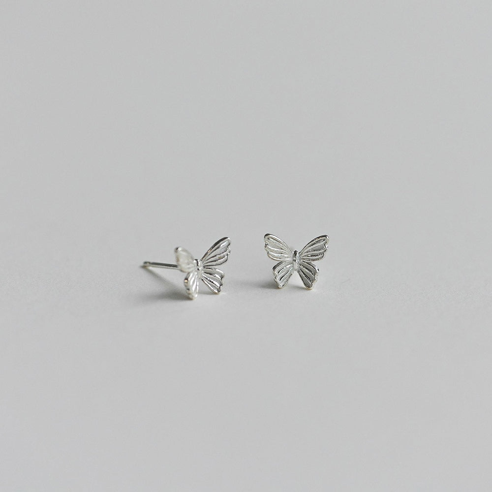 925 silver butterfly stud earrings_KWAJE472