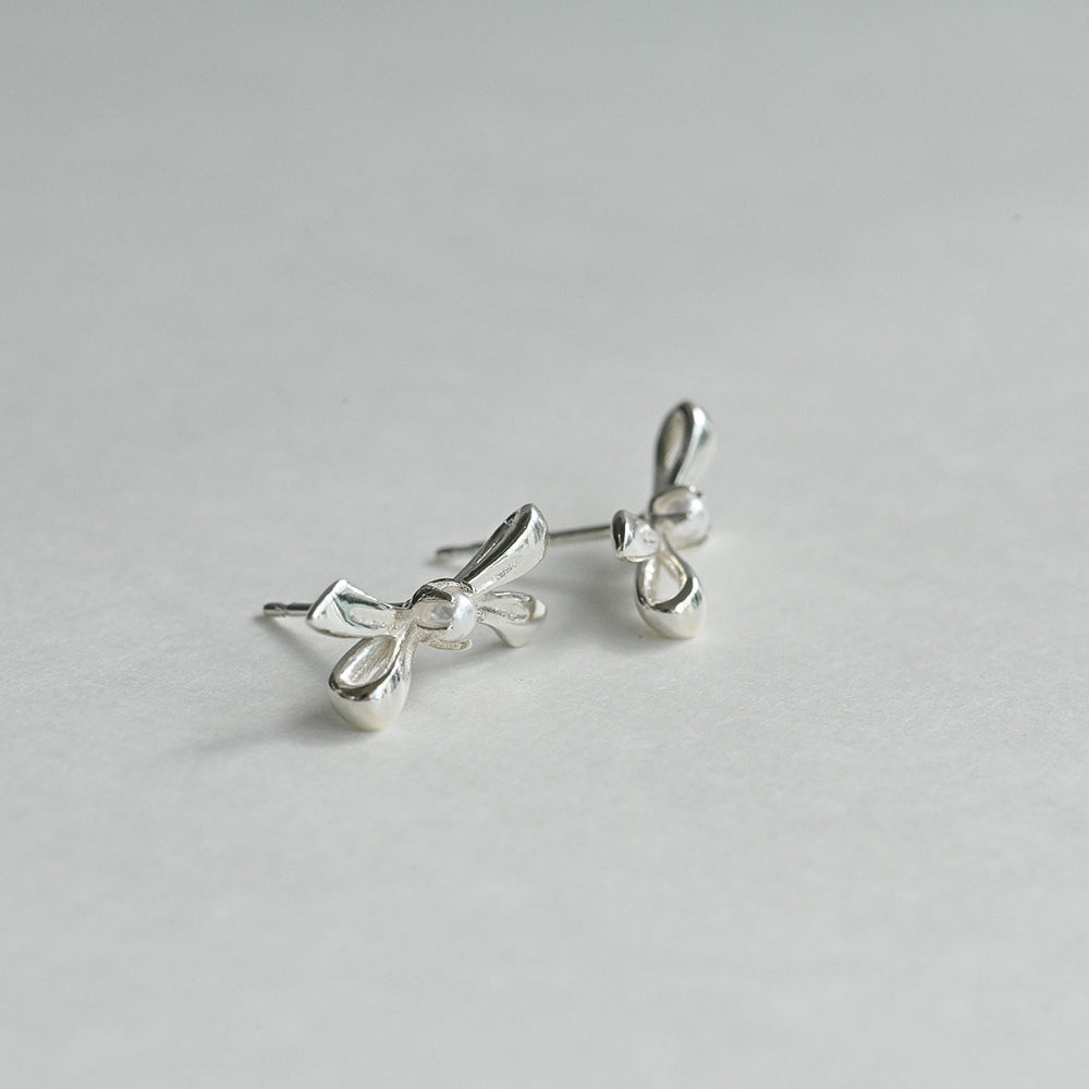 925 silver ribbon stud earrings_KWAJE171