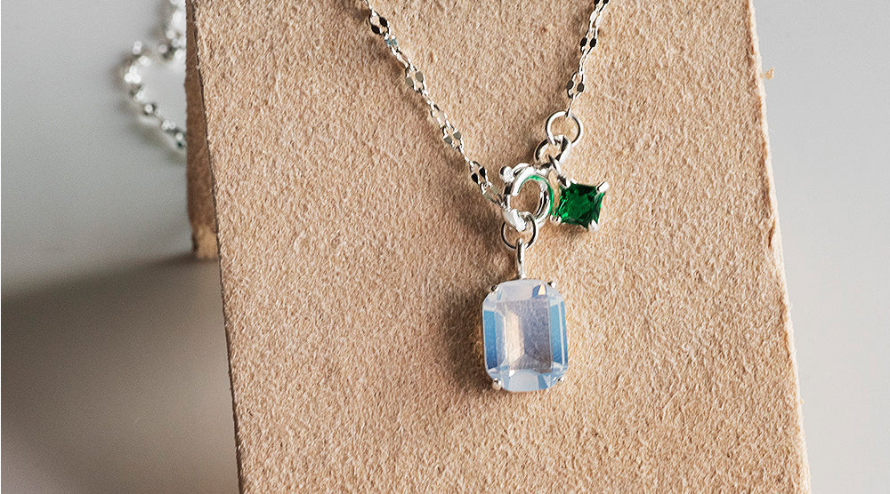 925 Silver White Green Square Necklace_KWAJE572