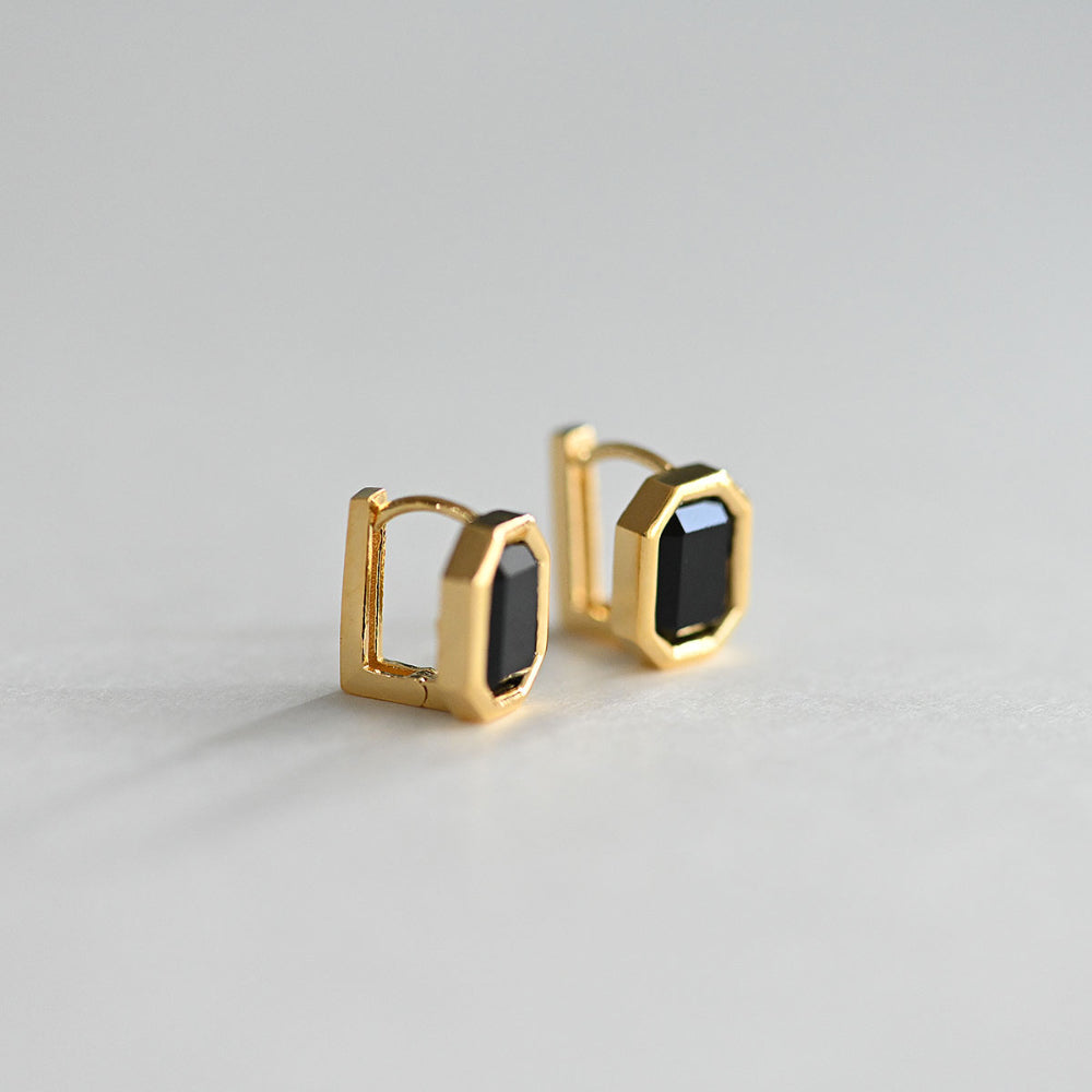 925 Silver Square Bezel-Black One Touch Earrings_KWAJE480