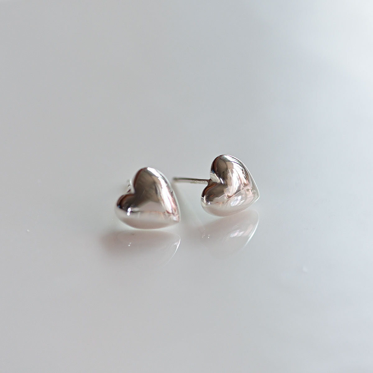 925 Silver Foxy Heart Earrings_KWAJE150