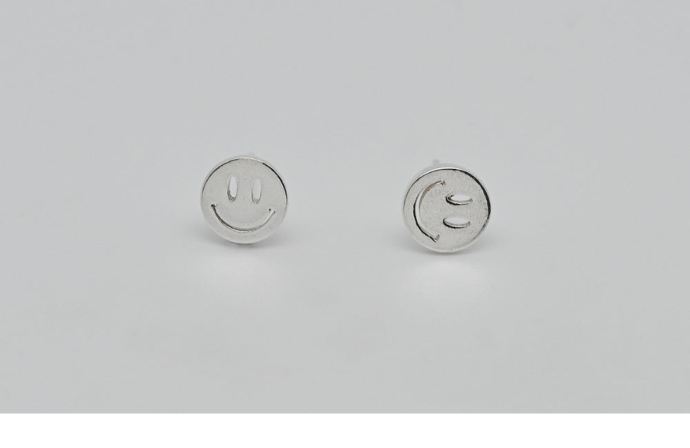 925 silver smile stud earrings_KWAJE483