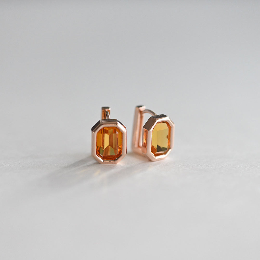 925 Silver Square Bezel-Topaz One Touch Earrings_KWAJE364