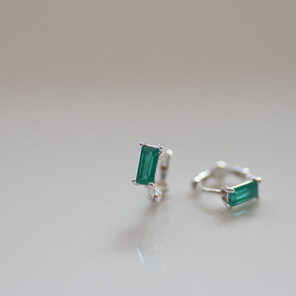 925 Silver Green Onyx Baguette One Touch Earrings_KWAJE237