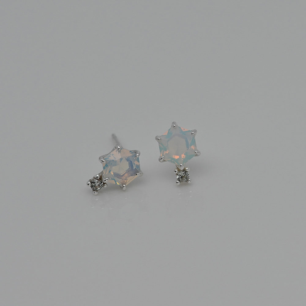 925 Silver Hexagon Cubic-Opal Earrings_KWAJE534