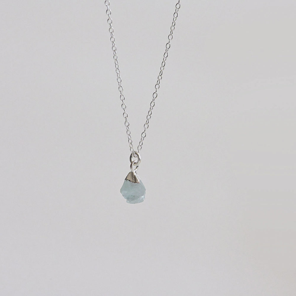 925 Silver Aquamarine Rough Gemstone Necklace_KWAJE191